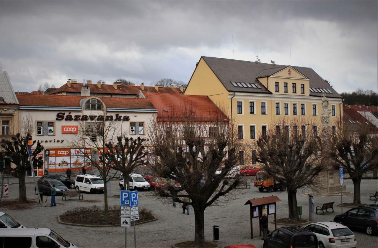 فندق Penzion A Restaurace U Reky Ledeč nad Sázavou المظهر الخارجي الصورة